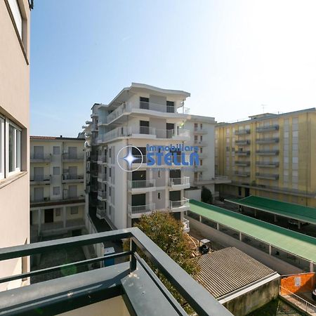 Condomino Marina Marconi Лидо-ди-Езоло Экстерьер фото
